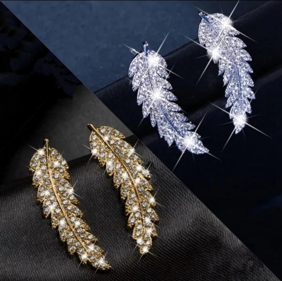 💖Beautiful Rhinestone Feathers/Leafy Earings - Picture 8 of 8